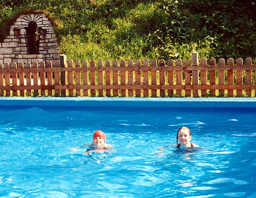2003-Saksa-Berchtesgaden-Allweg-leirinta-alueen-uima-allas.jpg