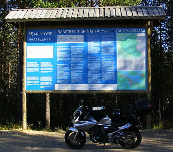 Raatteentien kyltti