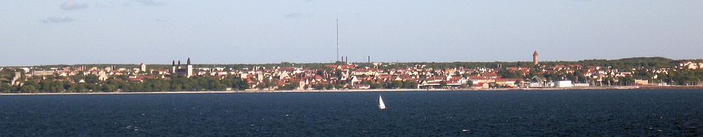 2008-Ruotsi-Visby-skyline.jpg