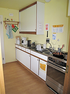 2009-Islanti-Hvoll--keittio-400.jpg