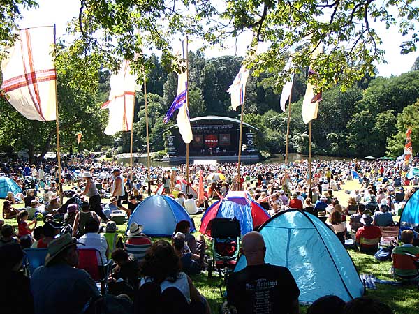 2009-NZ-womad.jpg