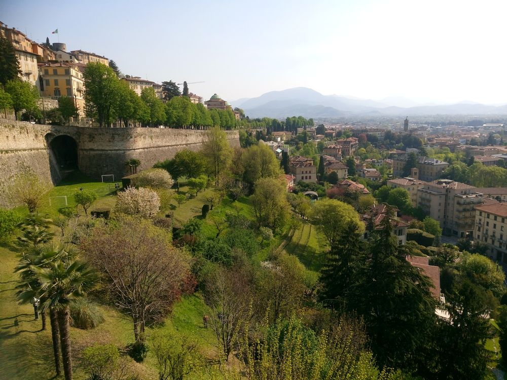 2018-Bergamo-nousun-puolivalimaisemaa.jpg
